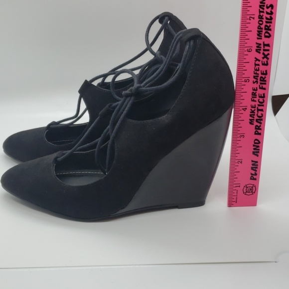 Charles wedges - Picture 3 of 5